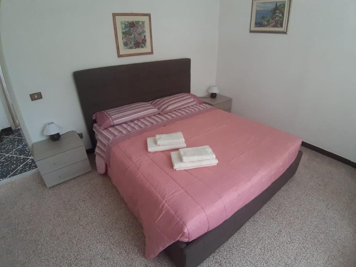Appartamento Centrale Fino A 8 Posti Letto Pontremoli Exterior photo