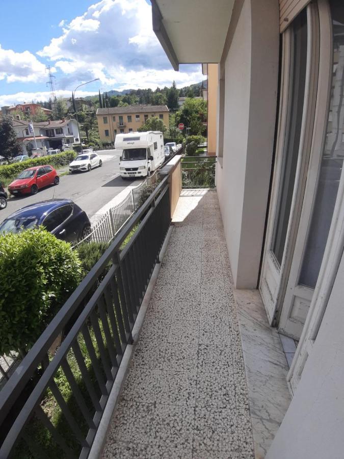 Appartamento Centrale Fino A 8 Posti Letto Pontremoli Exterior photo