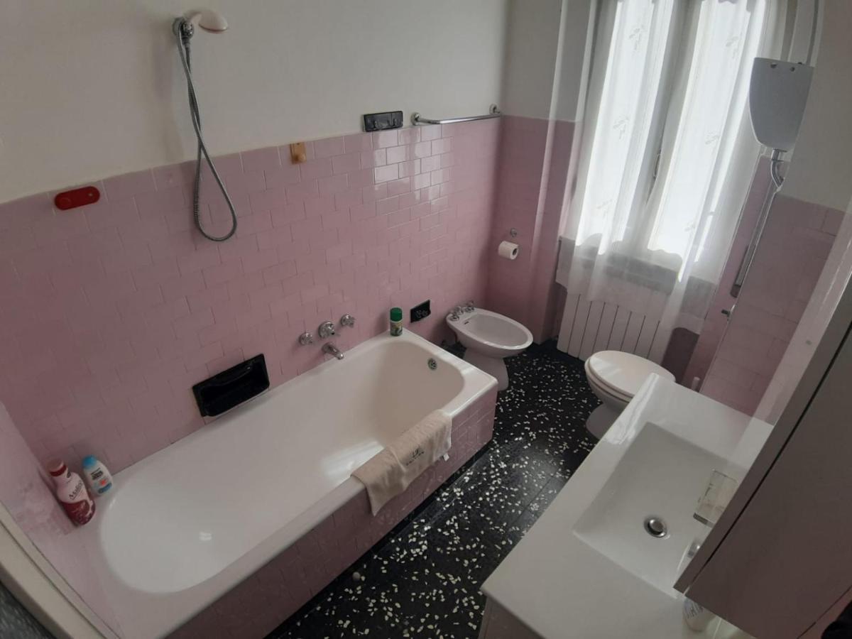 Appartamento Centrale Fino A 8 Posti Letto Pontremoli Exterior photo